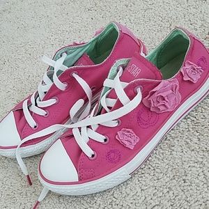 Converse shoes